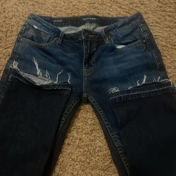 Vigoss - Picture 2 of 3